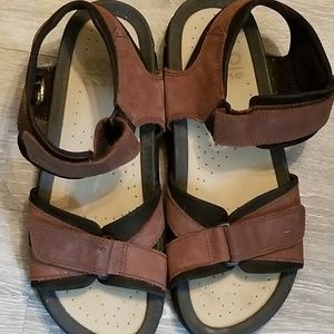 ecco sandals cosmo